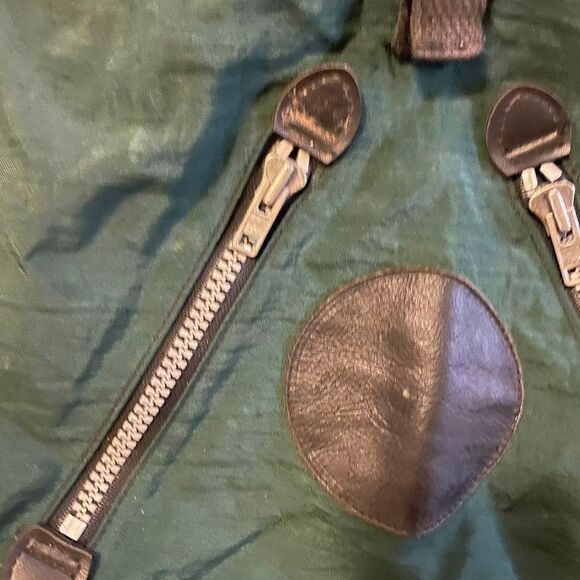 Vintage green canvas gameworks backpack - Picture 4 of 8